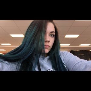 Meet your Posher, Madi